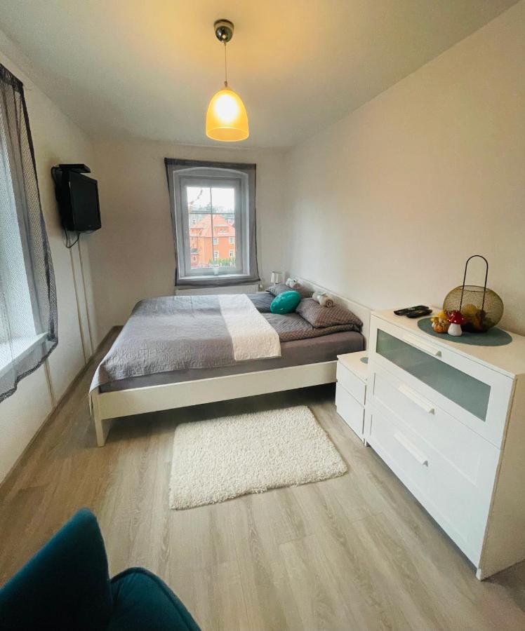 דירות ילנייה גורה Apartament Oliwia מראה חיצוני תמונה